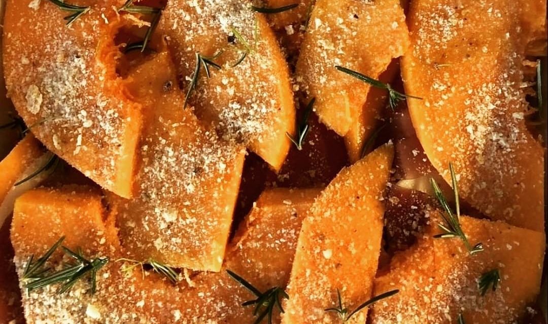 ZUCCA AL FORNO CON PARMIGIANO, BRESAOLA E ROSMARINO